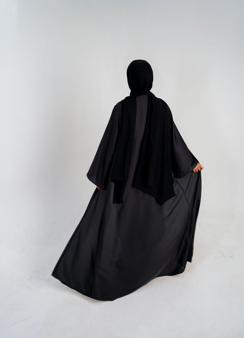 Knot Abaya